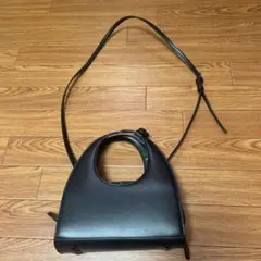 ZARA ショルダーバッグ 黒　値下げしました