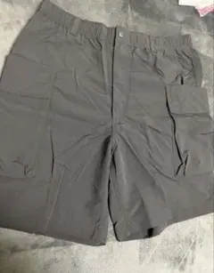 UNIQLO U パラシュートカーゴ ショートパンツ