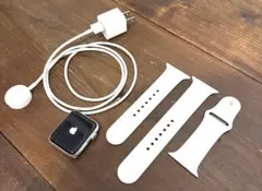 Apple Watch Series 3 42mm アルミニウム　充電器&バンド