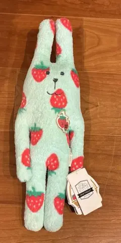 CRAFTHOLIC ぬいぐるみ ♡うさぎ ♡イチゴ柄のサムネイル