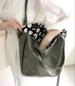 イアパピヨネ アジャスタートートバッグ L A4可　2way ダルメシアン柄