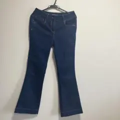 LAURA ASHLEY ダークブルー フレアデニムパンツ
