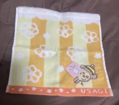 ちいかわ タオルハンカチ（蜂たち イエロー）