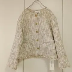 LILY BROWNリリーブラウンノーカラージャケット　ベージュ系