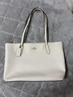 COACH トートバッグ ホワイト レザーのサムネイル