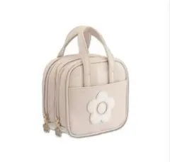 マリークヮント タグ付き ポーチ