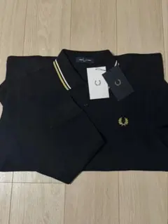 タグ付き FRED PERRY 長袖ポロシャツ