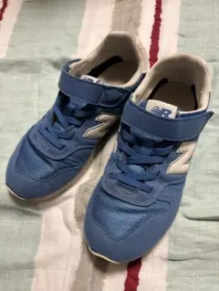 New Balance 373 青 スニーカー