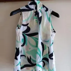 Item thumbnail for item 7b125624-8aed-45e3-ad48-86c3674c9706