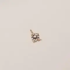 18KYGダイヤピアス 0.1ct 片耳キャッチなし - メルカリ