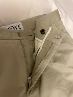 LOEWE カーゴパンツ　カーキ ベージュのサムネイル