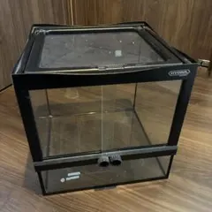 Item thumbnail for item d6a4c2fe-8294-44a4-95f7-cd1a90907193