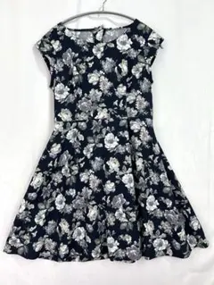 MISCH MASCH ミッシュマッシュ 花柄ワンピース ネイビー Mのサムネイル
