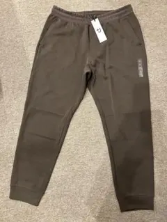 【新品】ユニクロ ＋J ドライスウェットパンツ　XL