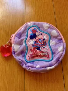 ミニーのファンダーランド パルパルーザ カプセルトイ ミニポーチ 紫色 ハート