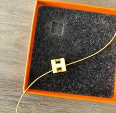 HERMES Hキューブ ネックレス ゴールド