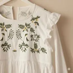 【ZARA完売品 】M フラワー刺繍ブラウス フリル 春服 ボタニカル柄