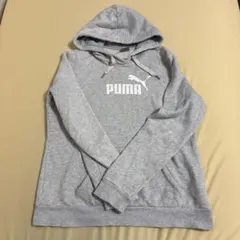 PUMA グレー フード付きパーカー Lサイズ