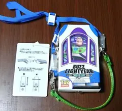 トイストーリー バズライトイヤー パスケース　ネックストラップ付