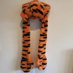 ディズニー　マフラーキャップ　ティガー