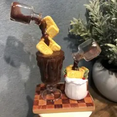 【ハンドメイド】ミニチュアスイーツ　ミニチュアケーキ　チョコレート　ロータス