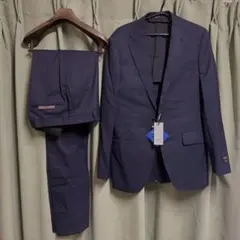 SOLOTEX ネイビーのセットアップ新品未使用で定価の半額にて出品しております