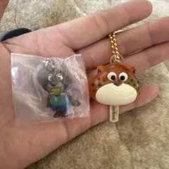 ズートピア　ガチャガチャ　クロウハウザー、ニブルズ