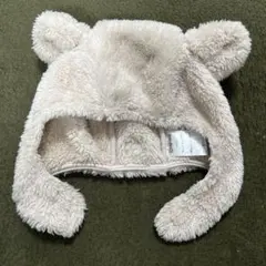クマ耳付きフリースベビー帽子