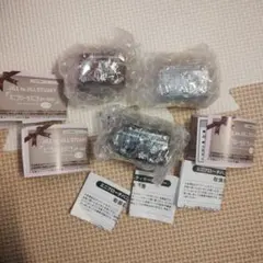 JILL by JILLSTUART　ミニブローチバニティキーホルダー　3種類