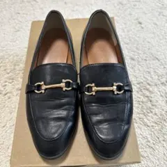 【美品、数回使用】ローリーズファーム　ブラック ローファー 金具付きのサムネイル