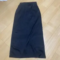 ブラックタイトスカート