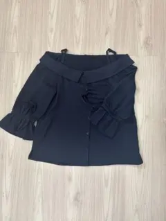 [ingni] フリルトップス オフショル