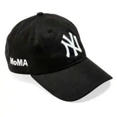 NY ヤンキースキャップ ブラック MoMA Edition