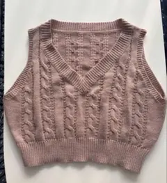 SHEIN Vネック ケーブル編み ニットベストす