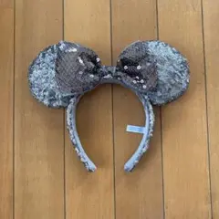 ディズニー カチューシャ スパンコールブラウン