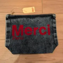 新品タグ付 Merci ロゴ入りポーチ ネイビー | Mercari 新品タグ付Merci ロゴ入りポーチ ネイビー