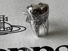 Vivienne Westwood 歯型 オーブ ピアス(片耳用)