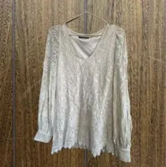 DURAS Vネックブラウス 森ガール