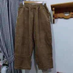 オローネ　ベージュ コーデュロイ バルーンパンツ