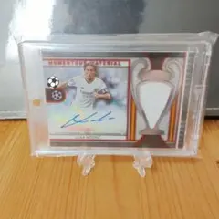 topps Luka Modric Momentous Auto 25枚限定
