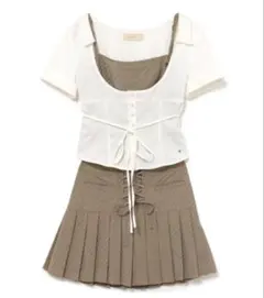 ANDMARY aiden pleats mini dress ベージュ - メルカリ
