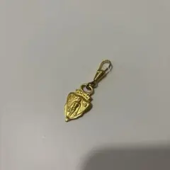GUCCI オールドグッチ　ゴールドカラー チャームのサムネイル