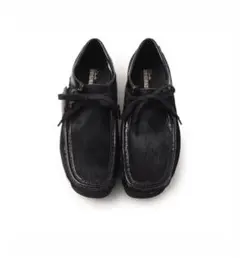 クラークス ワラビー ブラック ヘア オン ブラックアイパッチ アトモス