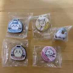 ちいかわ　くら寿司　ビッくらポン　缶バッジ　マグネット　フィギュア