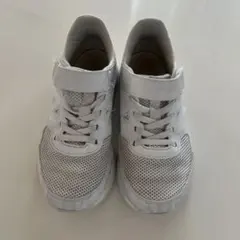 ホワイト キッズ　スニーカー