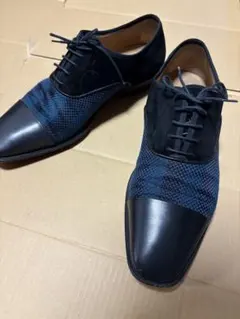 Christian Louboutin Paris ネイビー・ブラック