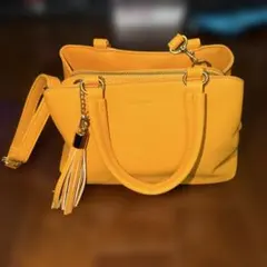 【ALTROSE】オレンジタッセル付きショルダーバッグ