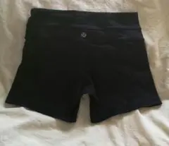 lululemon　ルルレモン　ショートパンツブラック