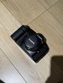 ジャンク品 Canon EOS 6D 一眼レフカメラ 本体と充電器、バッテリー