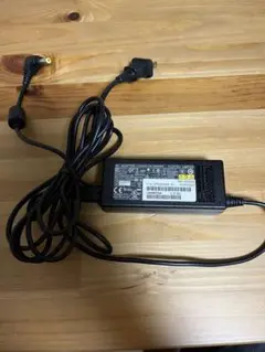 富士通 ADP-65JH AB 充電器　電源アダプター